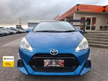 Toyota Aqua 2015 photo 3