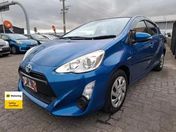 Toyota Aqua 2015 photo 4