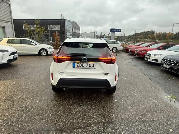 Toyota Yaris Cross 2023 photo 4