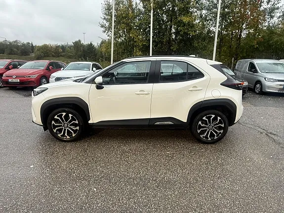 Toyota Yaris Cross 2023 photo 2