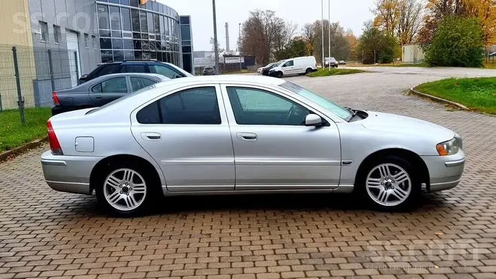 Volvo S60 2006 photo 4