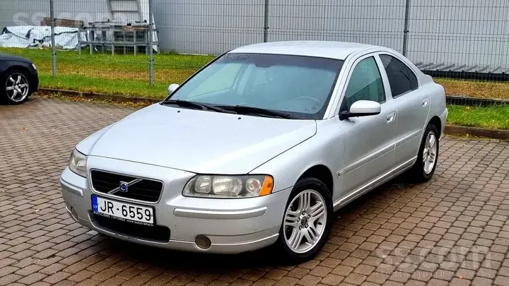 Volvo S60