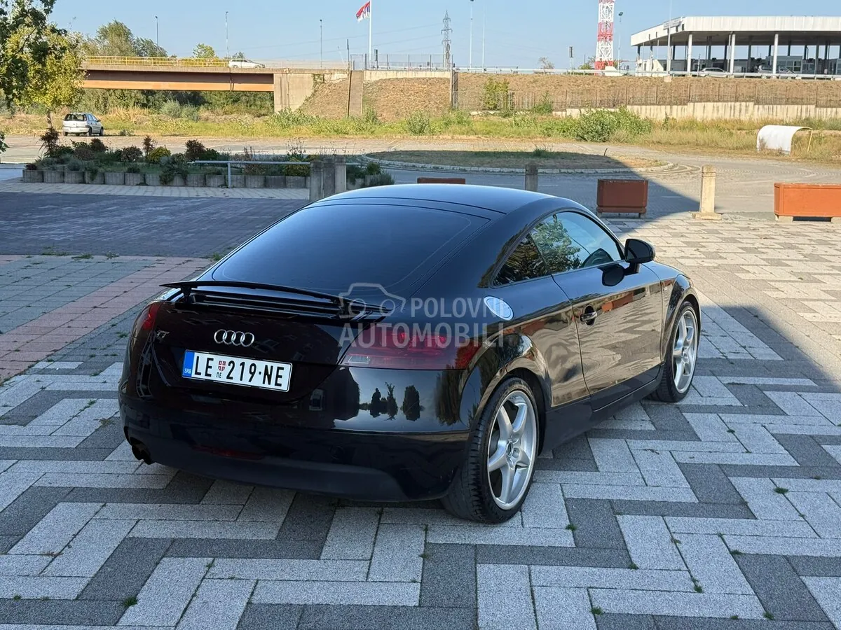 Audi Tt 2008 photo 4