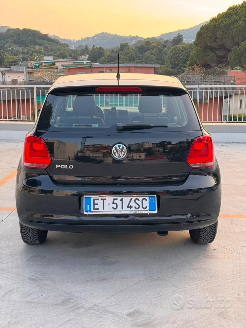 Volkswagen Polo 2014 photo 2