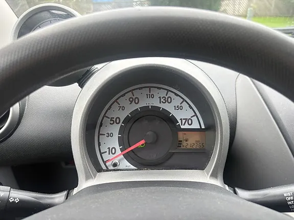 Peugeot 107 2009 photo 4