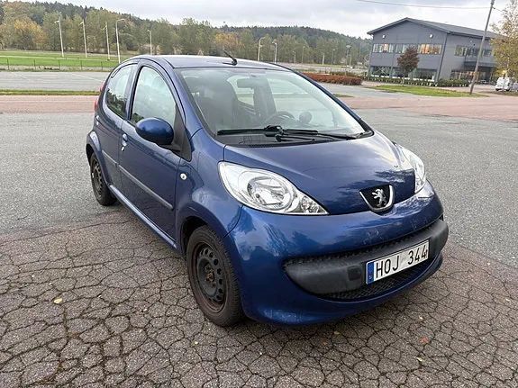 Peugeot 107 2009 photo 2