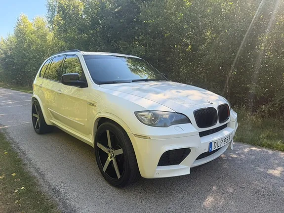 BMW X5 M 2010 photo 4