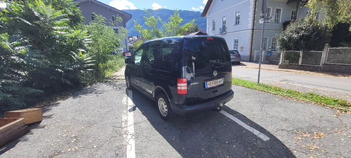 Volkswagen Caddy 2011 photo 3
