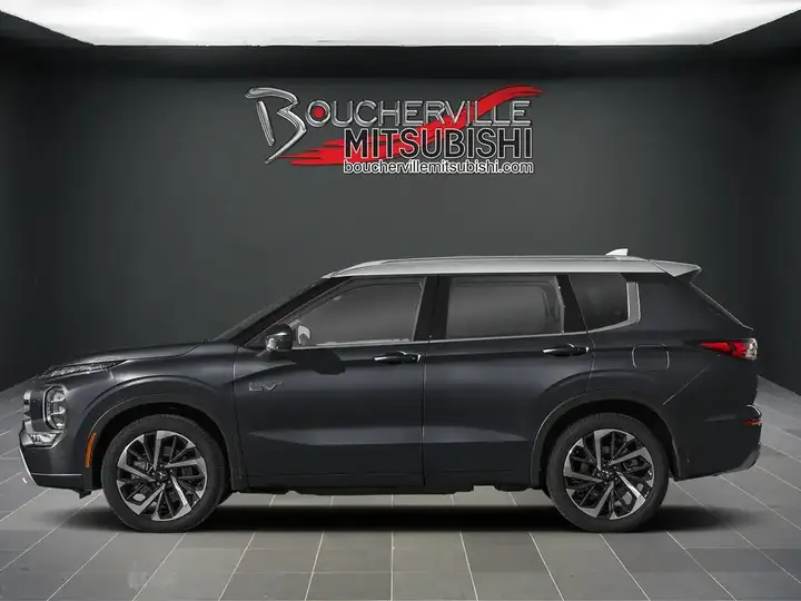 Mitsubishi Outlander 2026 photo 3