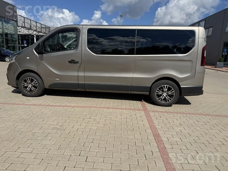 Renault Trafic 2017 photo 3