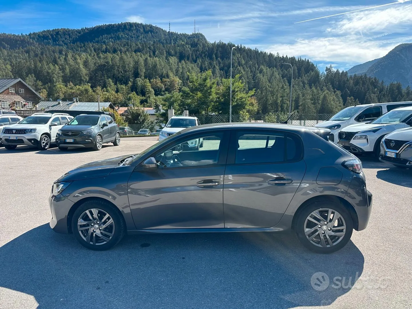 Peugeot 208 2021 photo 3