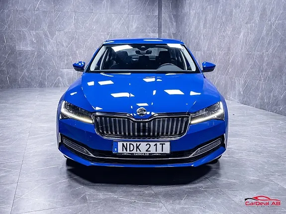 Skoda Superb 2020 photo 2