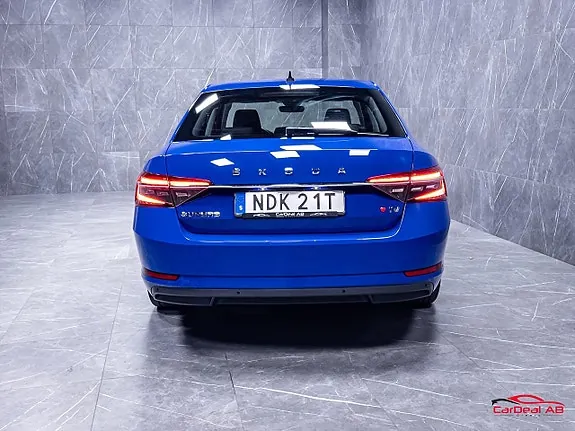 Skoda Superb 2020 photo 5