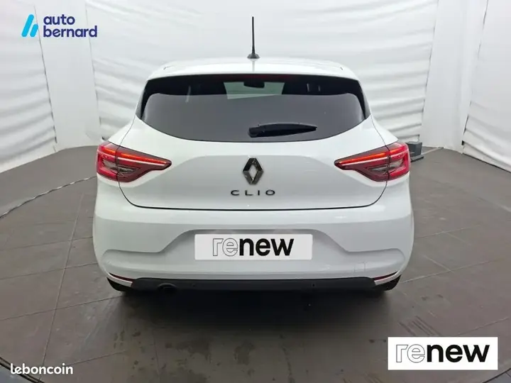 Renault Clio 2023 photo 5