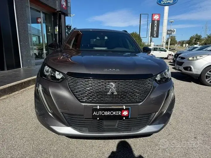 Peugeot 2008 2023 photo 3