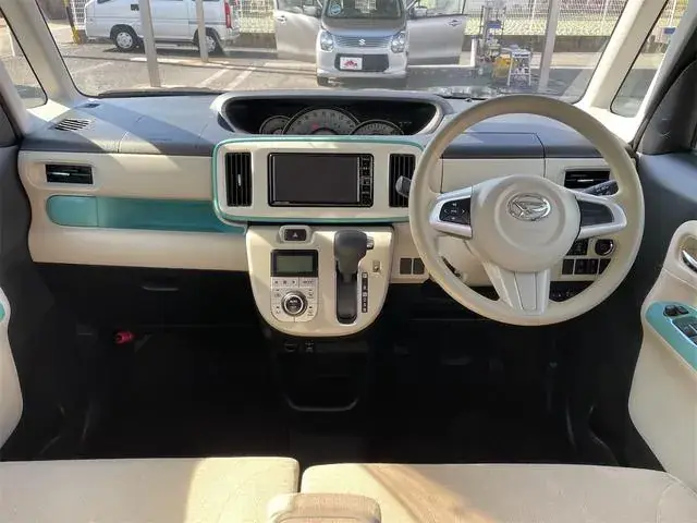 Daihatsu Move Canvas 2019 photo 3