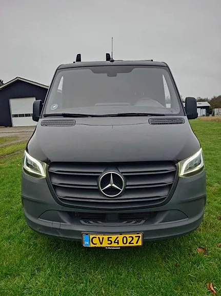 Mercedes-Benz Sprinter 317