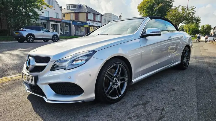 Mercedes-Benz E-Class 2015 photo 4