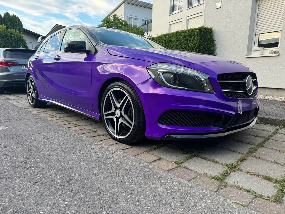 Mercedes-Benz A-Class 2012 photo 3