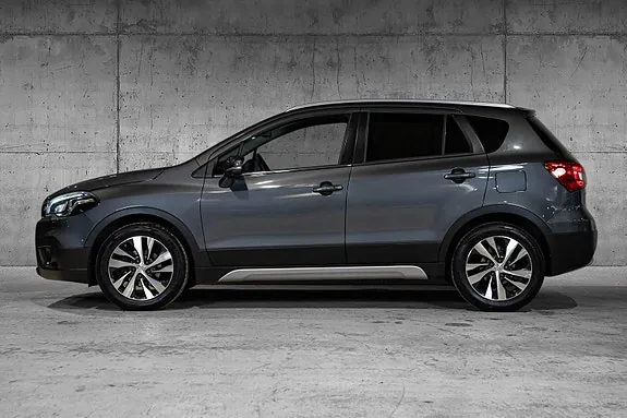 Suzuki S-Cross 2017 photo 4