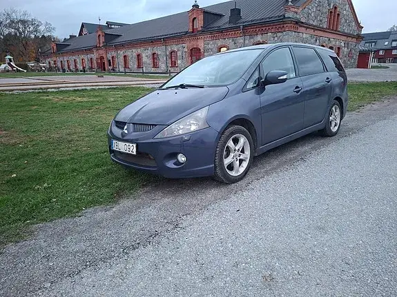 Mitsubishi Grandis