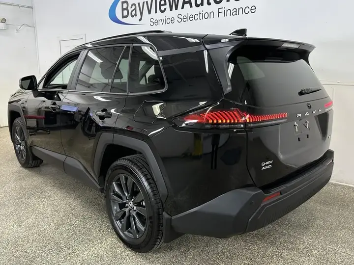 Toyota Rav4 2026 photo 5