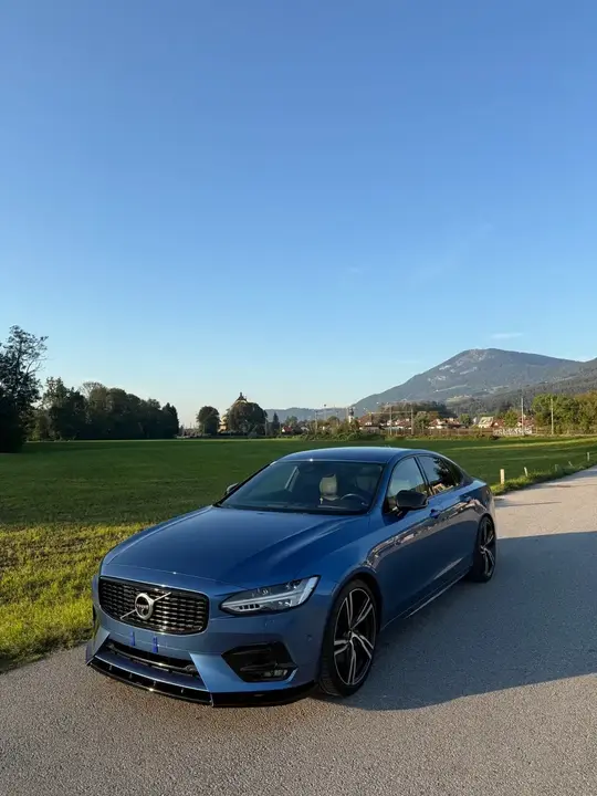 Volvo S90
