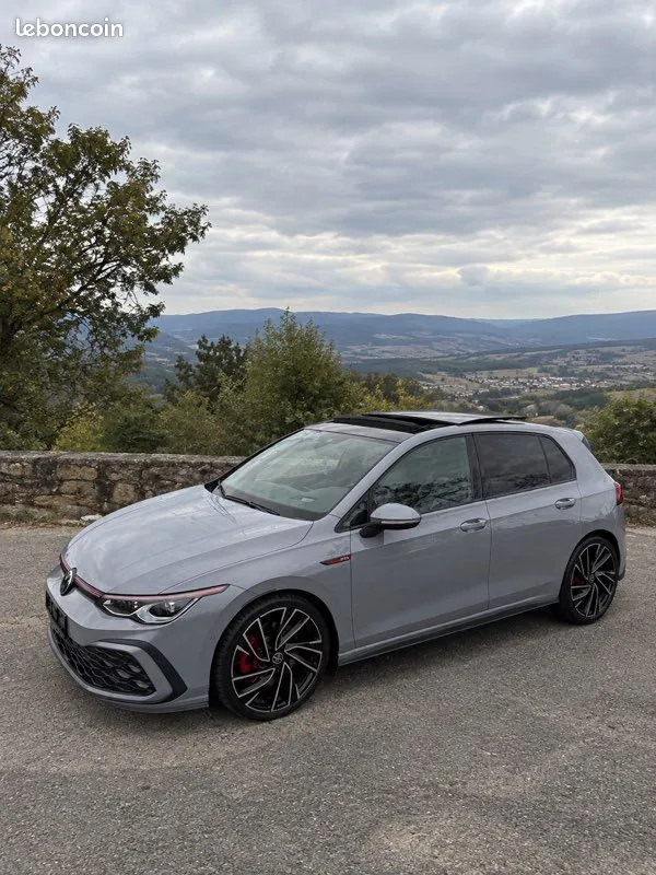 Volkswagen Golf 2020 photo 2