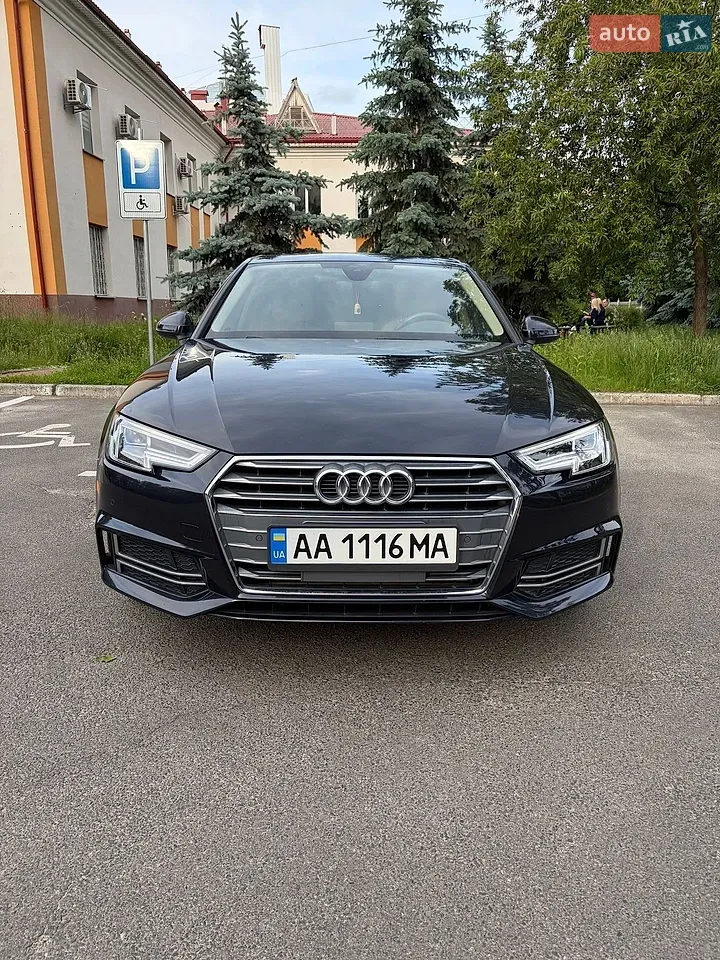 Audi A4 2017 photo 4