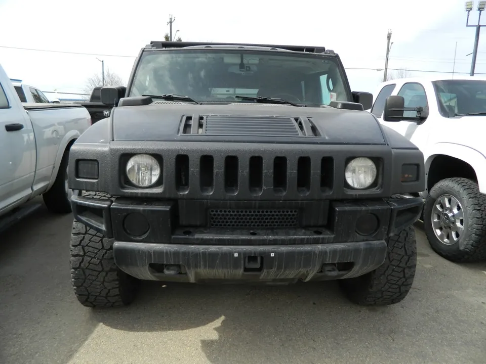 Hummer H2 2005 photo 2