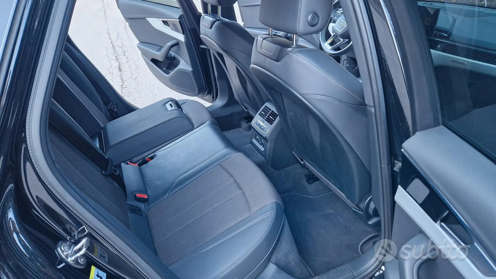 Audi A4 Avant 2021 photo 4