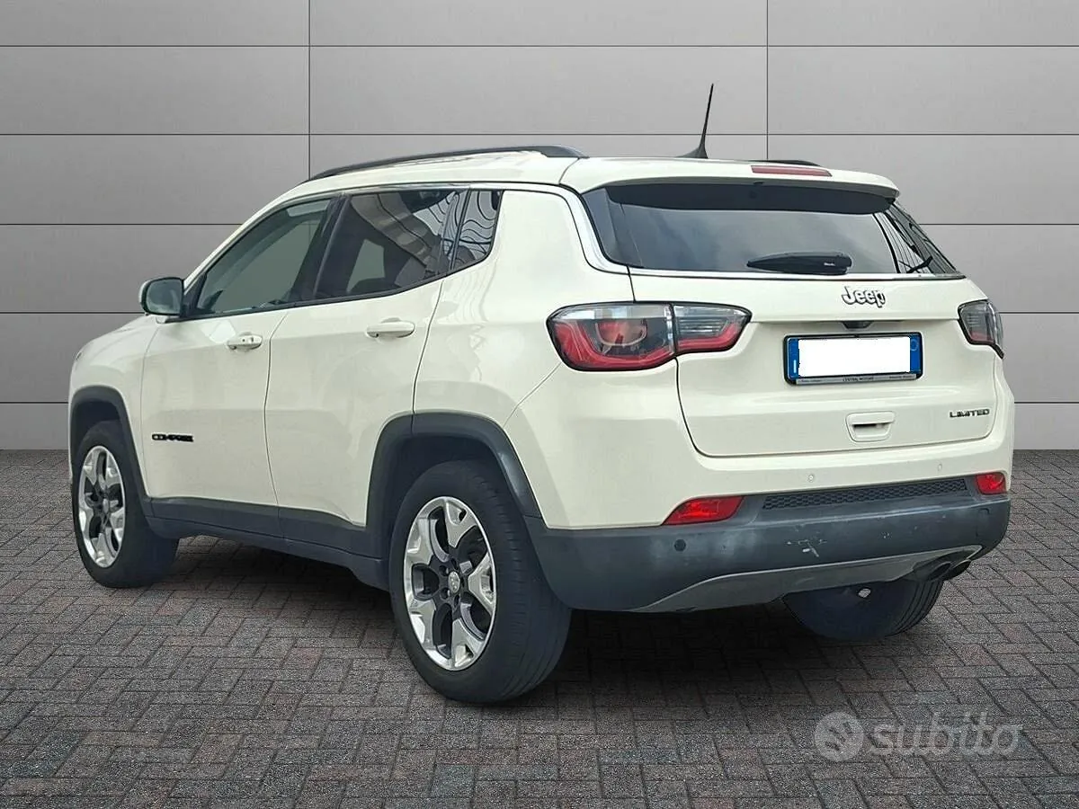 Jeep Compass 2018 photo 2