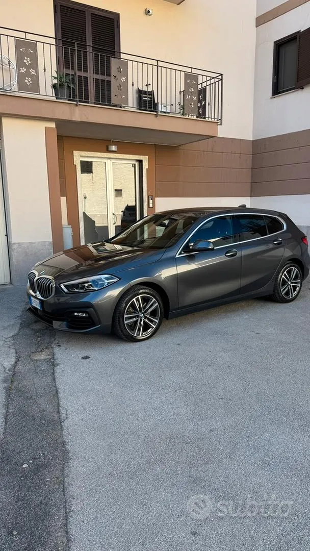 BMW 1 Series 2019 photo 2