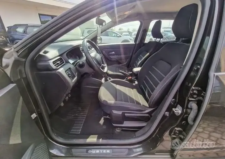 Dacia Duster 2023 photo 3