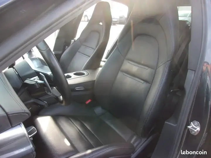 Porsche Panamera 2020 photo 5