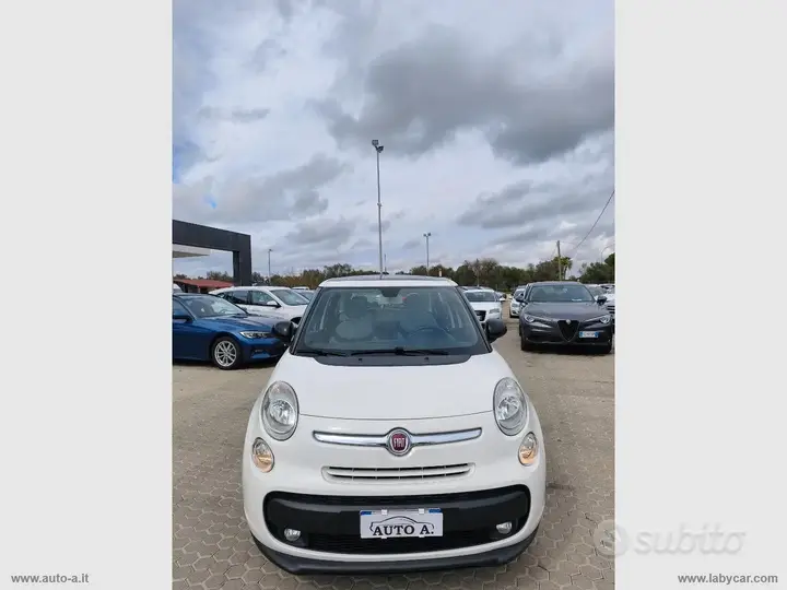 Fiat 500L 2013 photo 2