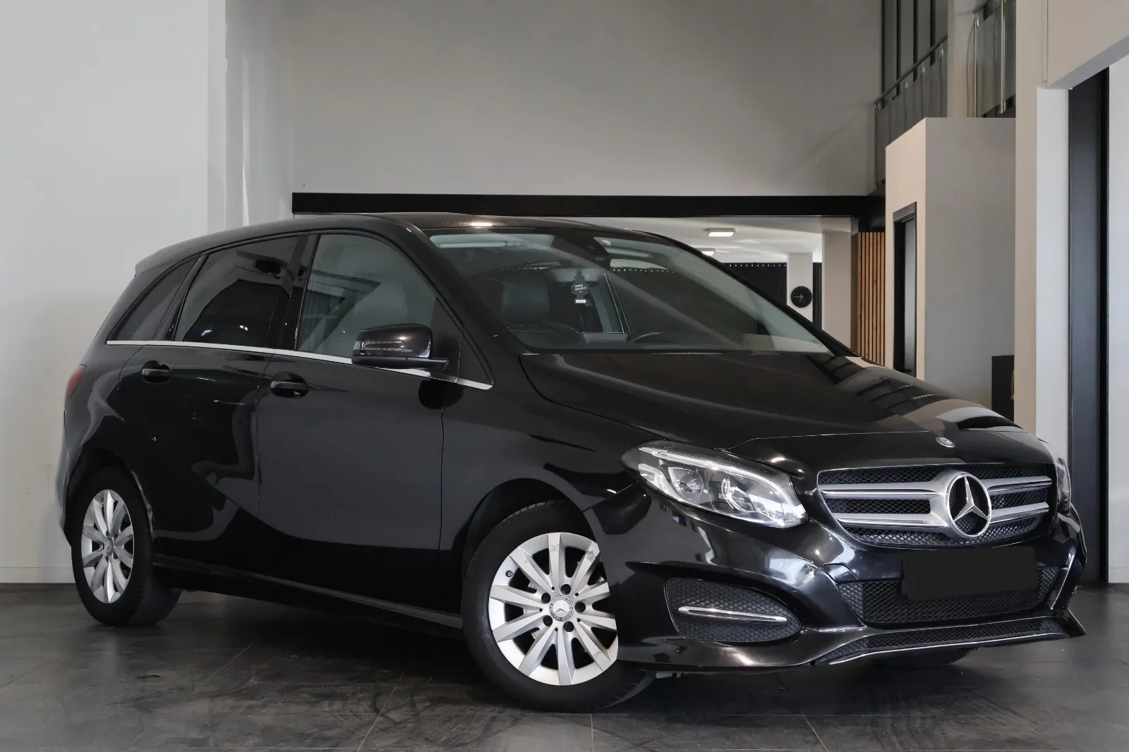Mercedes-Benz B