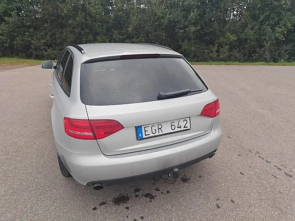Audi A4 2009 photo 3