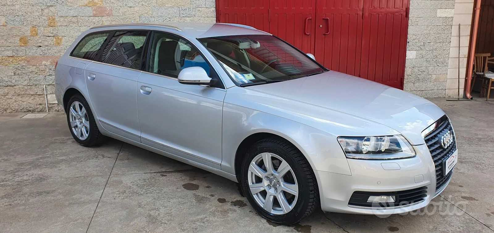 Audi A6 Avant 2010 photo 3