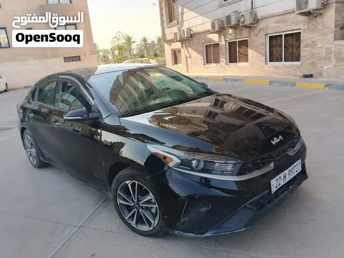 Kia Forte 2023 photo 2