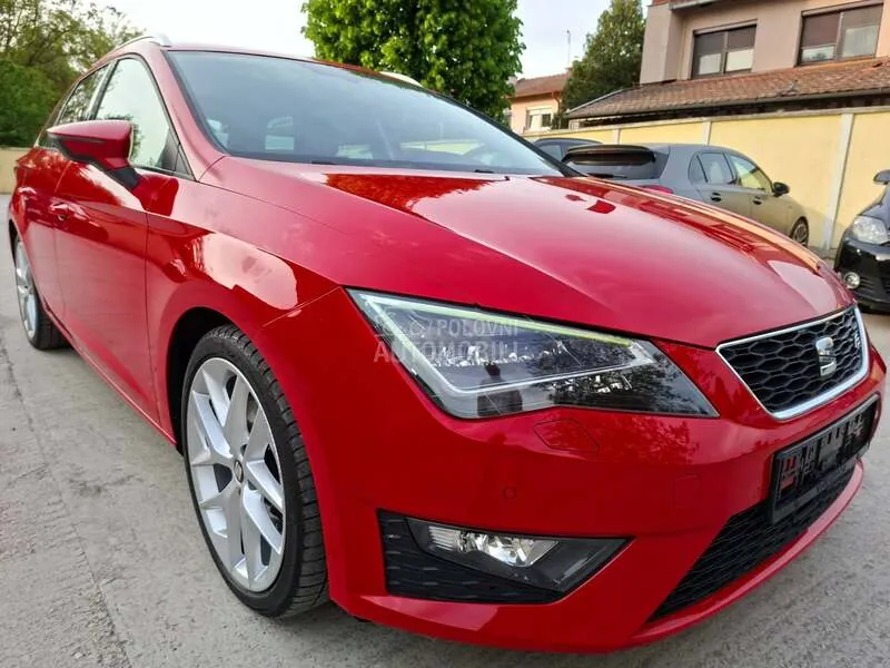 Seat Leon 2015 photo 2