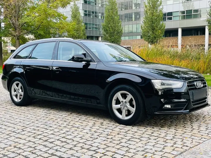 Audi A4 2013 photo 5