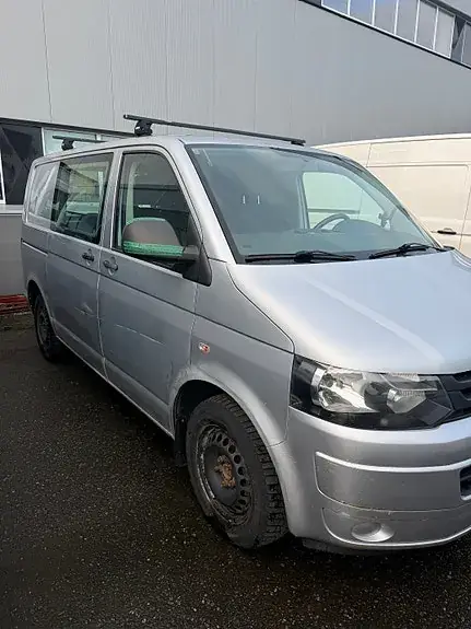 Volkswagen Transporter 2010 photo 2