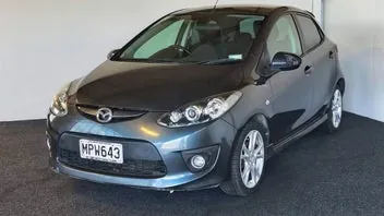 Mazda Demio 2009 photo 4