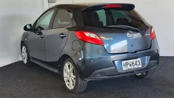 Mazda Demio 2009 photo 5