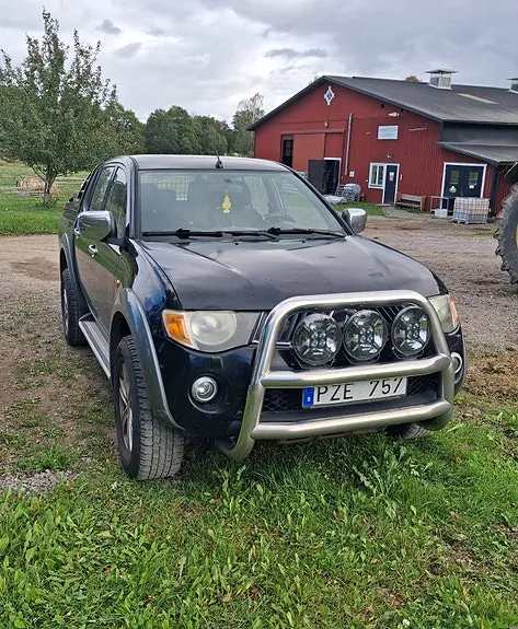 Mitsubishi L200