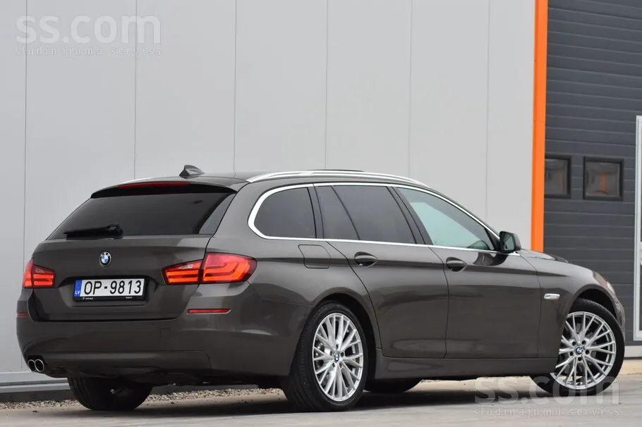 BMW 525 2011 photo 4