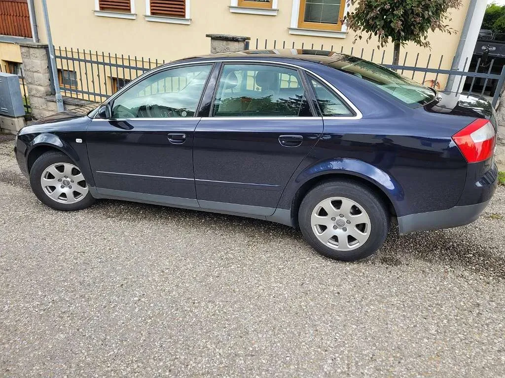 Audi A4 2001 photo 3
