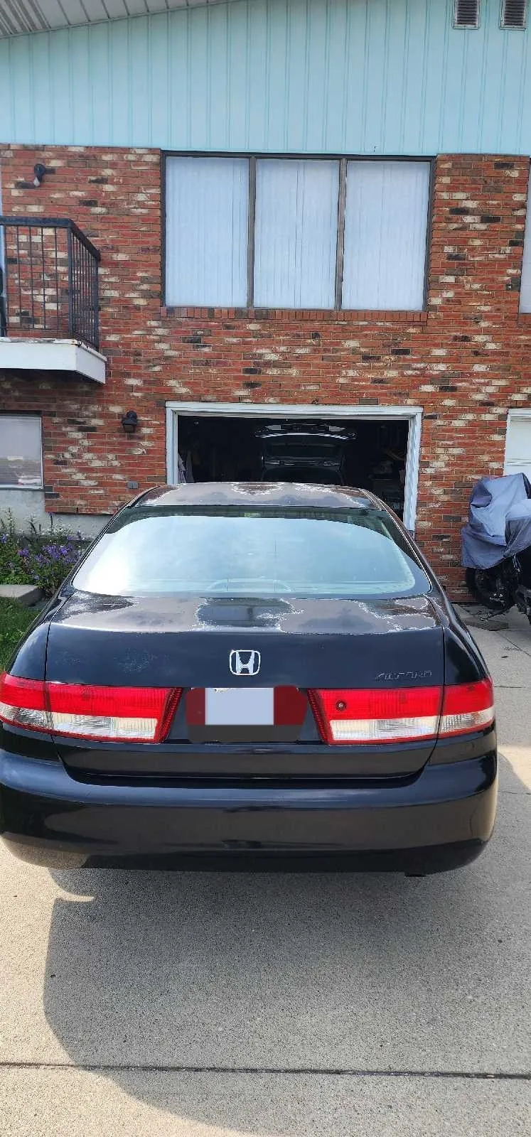 Honda Accord 2003 photo 2