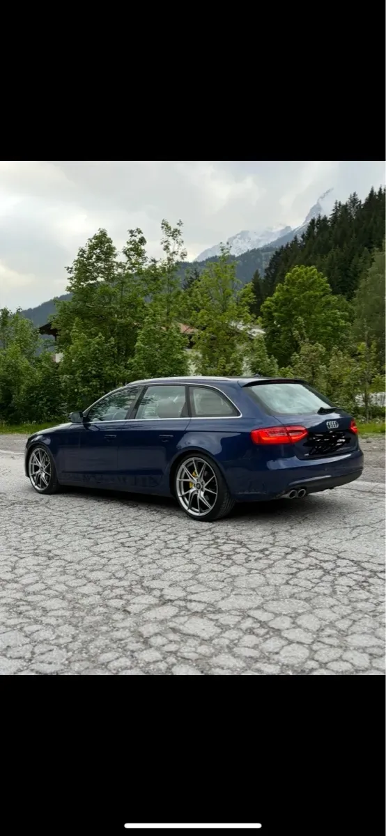 Audi A4 2015 photo 3